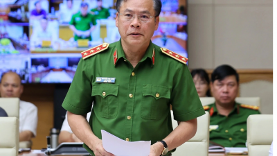 Thứ trưởng Công an "gọi tên" 2 doanh nghiệp bán cả nghìn tỷ đồng hàng giả